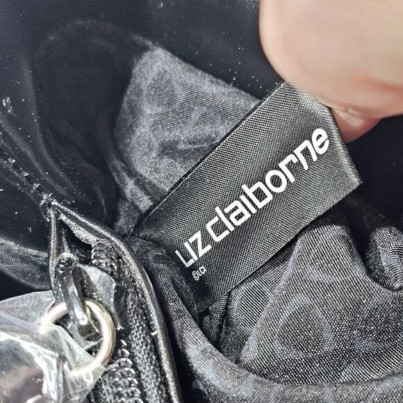 Liz Claiborne Shoulder Bag Cream Black Patent Leather Handbag Classiccore Preppy - Picture 13 of 13